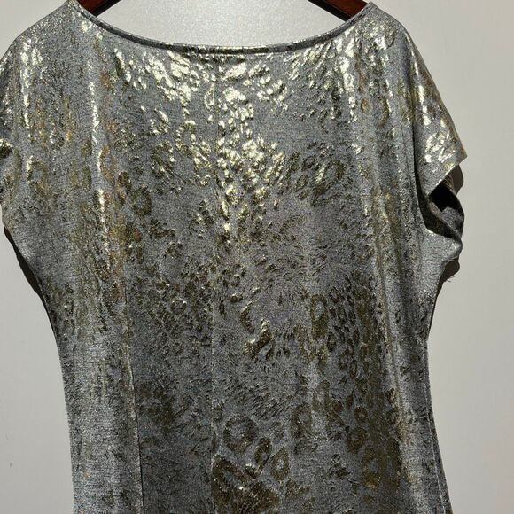 Park & Main Women's Silver Gold Metallic Crew Neck Pullover Blouse Size 1X - Picture 7 of 7